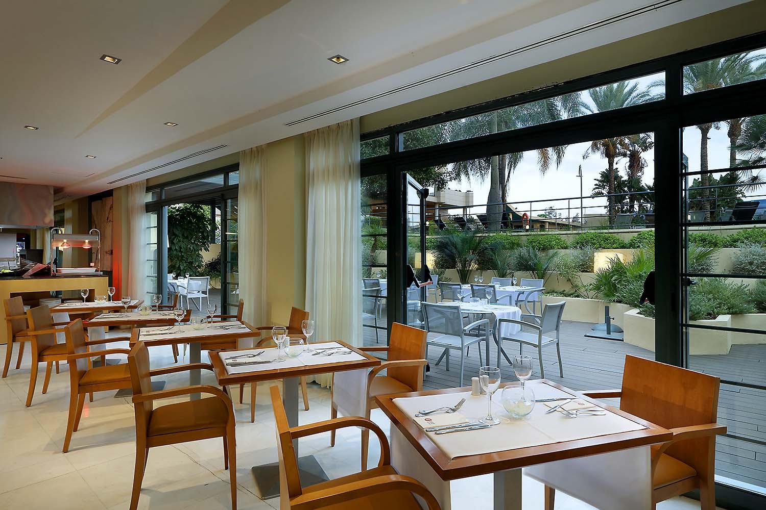 Exe Estepona Thalasso & Spa- Adults Only Екстериор снимка