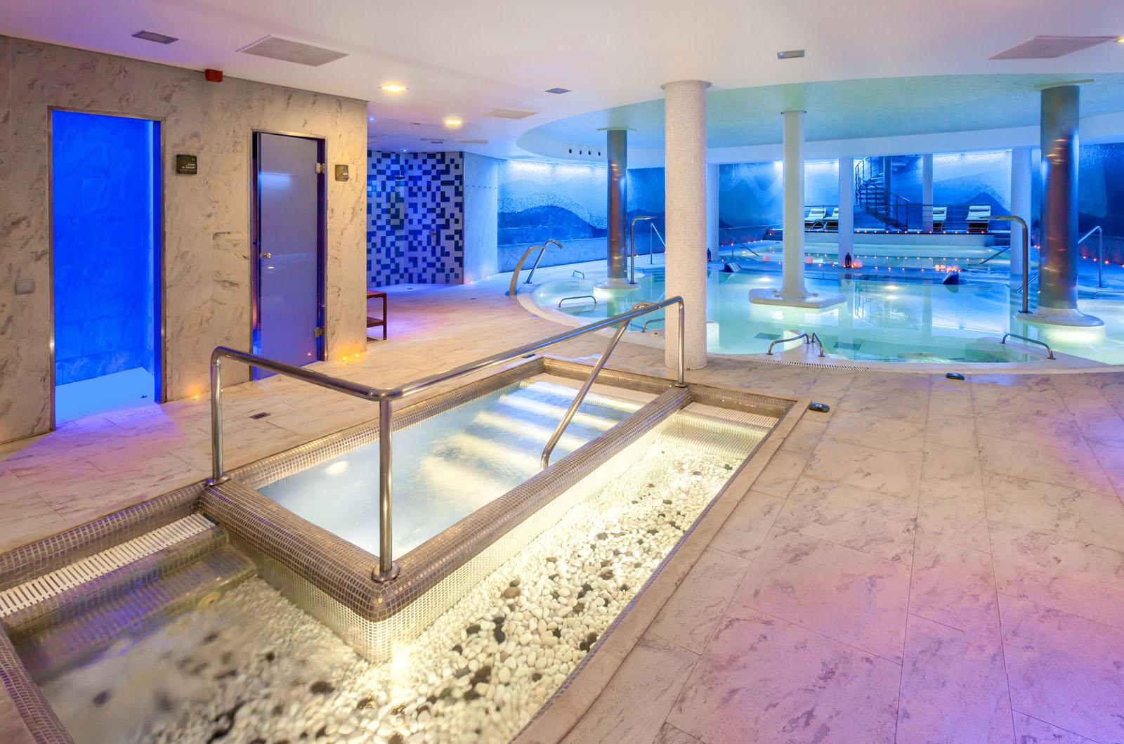 Exe Estepona Thalasso & Spa- Adults Only Екстериор снимка