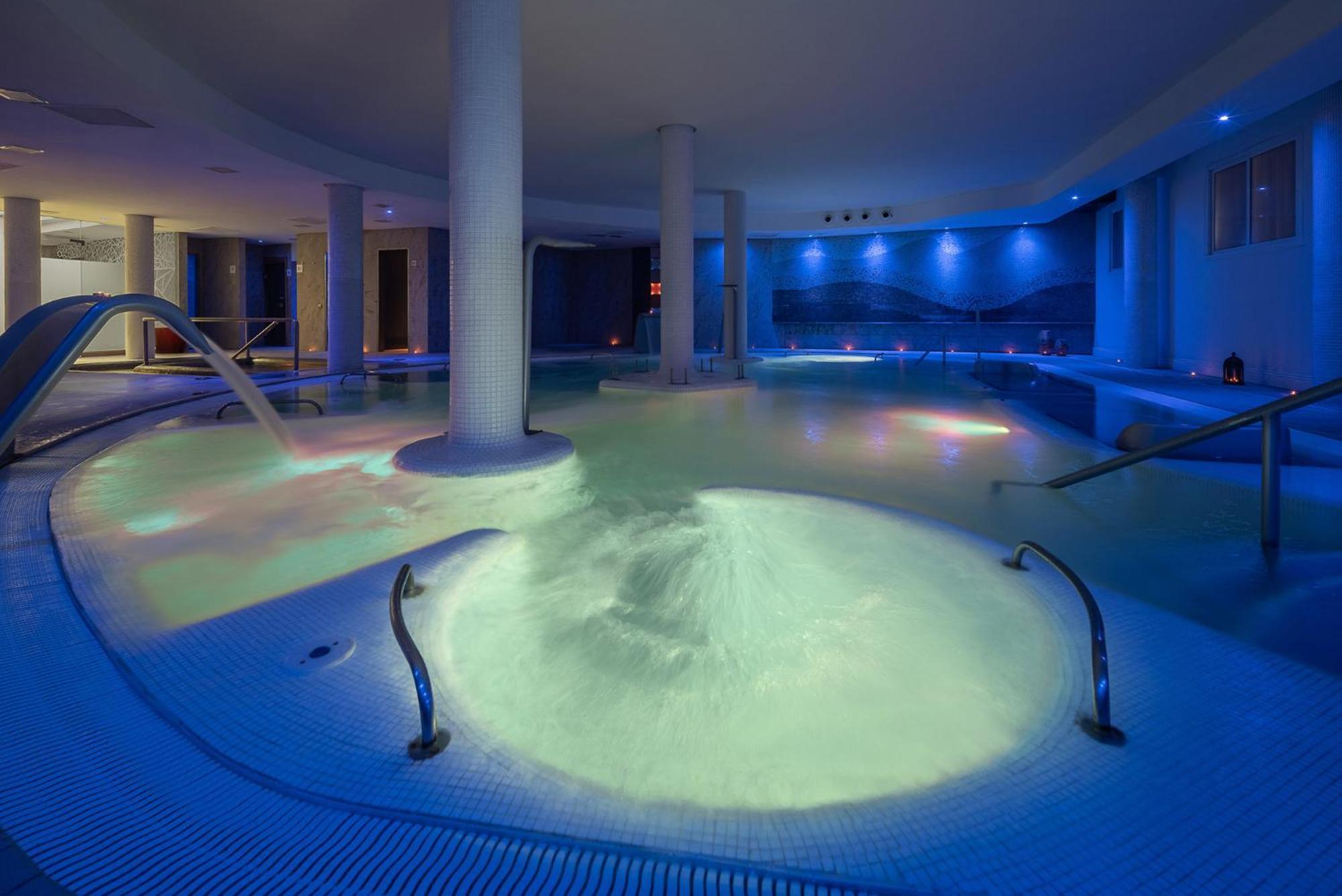 Exe Estepona Thalasso & Spa- Adults Only Екстериор снимка