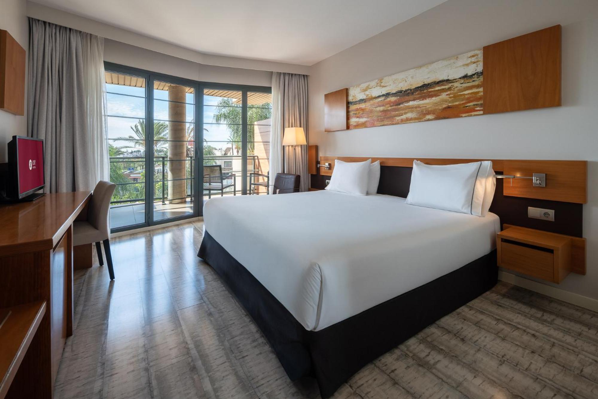 Exe Estepona Thalasso & Spa- Adults Only Екстериор снимка